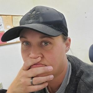 Meet your Posher, Dee